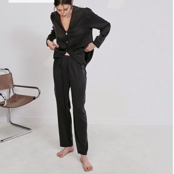 Lunya Washable Silk Long Sleeve Pant Set Black - Picture 5 of 9